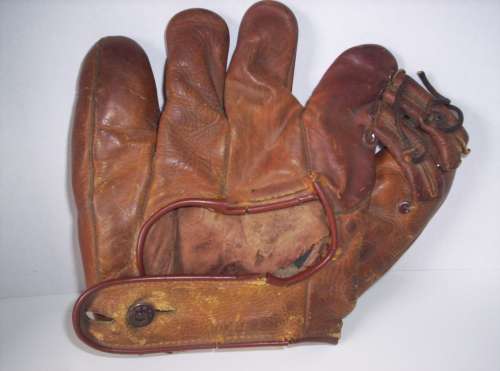 Chas. Gehringer 742 Back